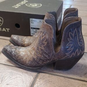 Ariat Dixon Metallic Booties, 7.5